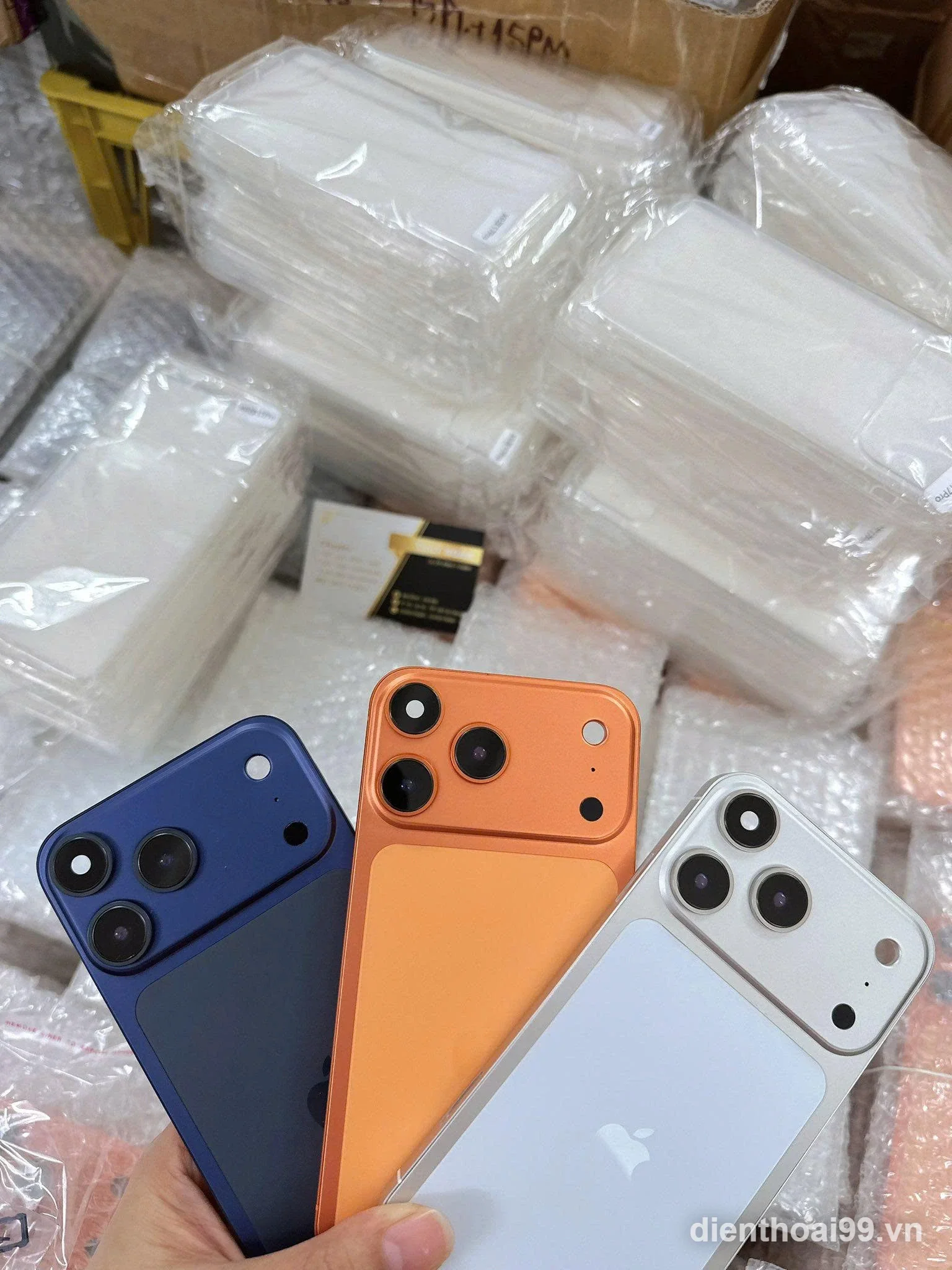 Mặt lưng iPhone 14 Apple zin chính hãng nhiều màu sắc tại Điện Thoại 99 Đà Nẵng
